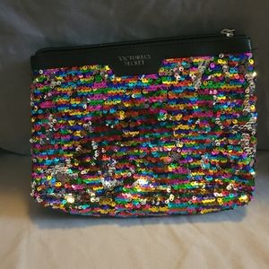 VICTORIA'S SECRET LIMITED EDITION RAINBOW SEQUIN CLUTCH
